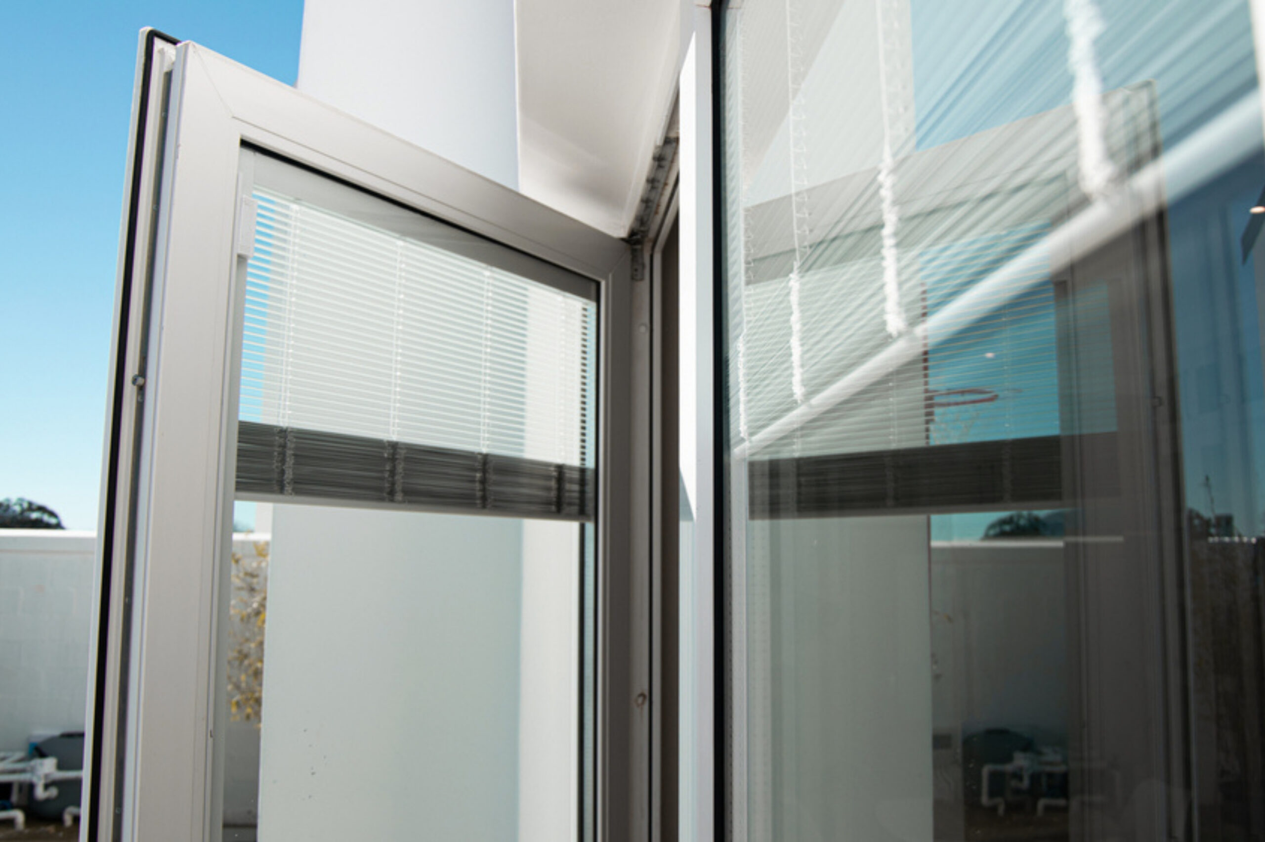 Integral Blinds - Digital Windows UK